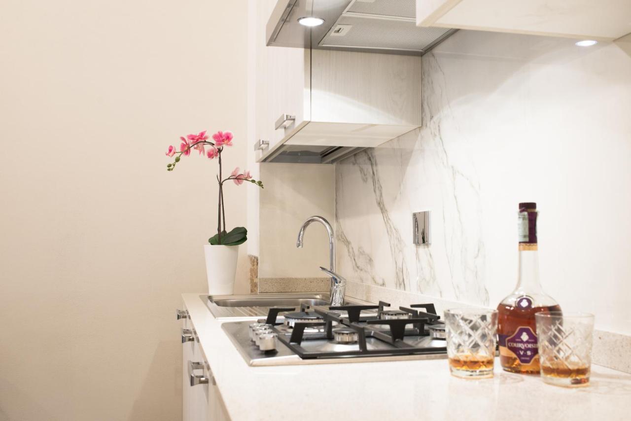Ferienwohnung Casanova Lux Ground Floor Apt Florenz Exterior foto
