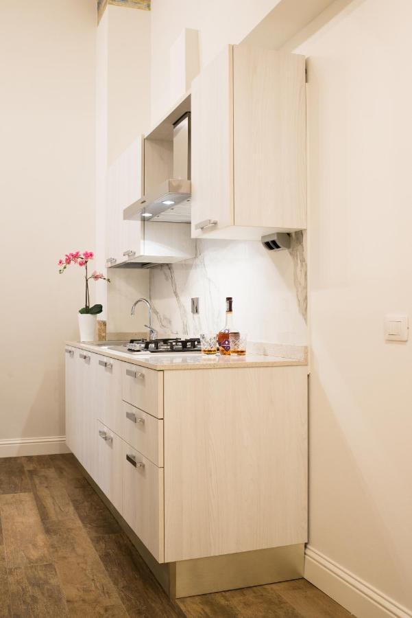 Ferienwohnung Casanova Lux Ground Floor Apt Florenz Exterior foto